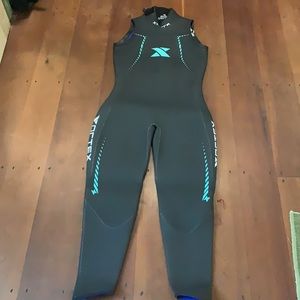 Xterra women’s bodysuit size large - brand new